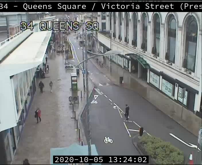 Queens Square  / Victoria Street